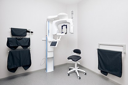 Cone beam scanner in the corner of oral surgeon’s office